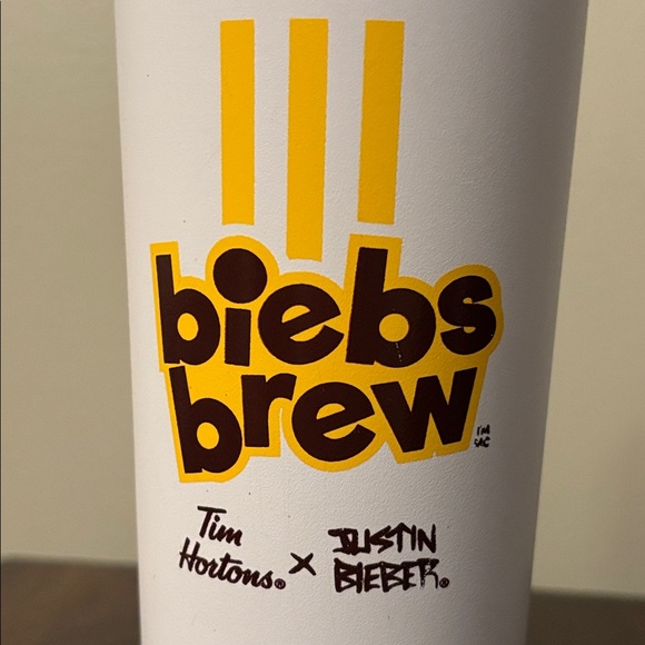 TIM HORTONS X JUSTIN BIEBER - LIMITED EDITION BIEBS BREW TUMBLER MUG - Picture 2 of 6